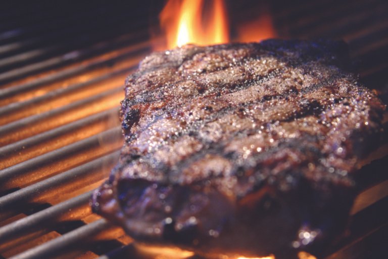Preparing the Perfect Steak